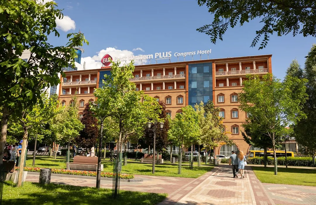 Best Western Plus Congress Hotel Yerevan-1