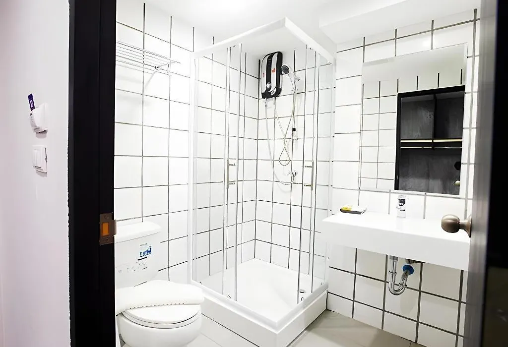 B2 Hotel South Pattaya-1