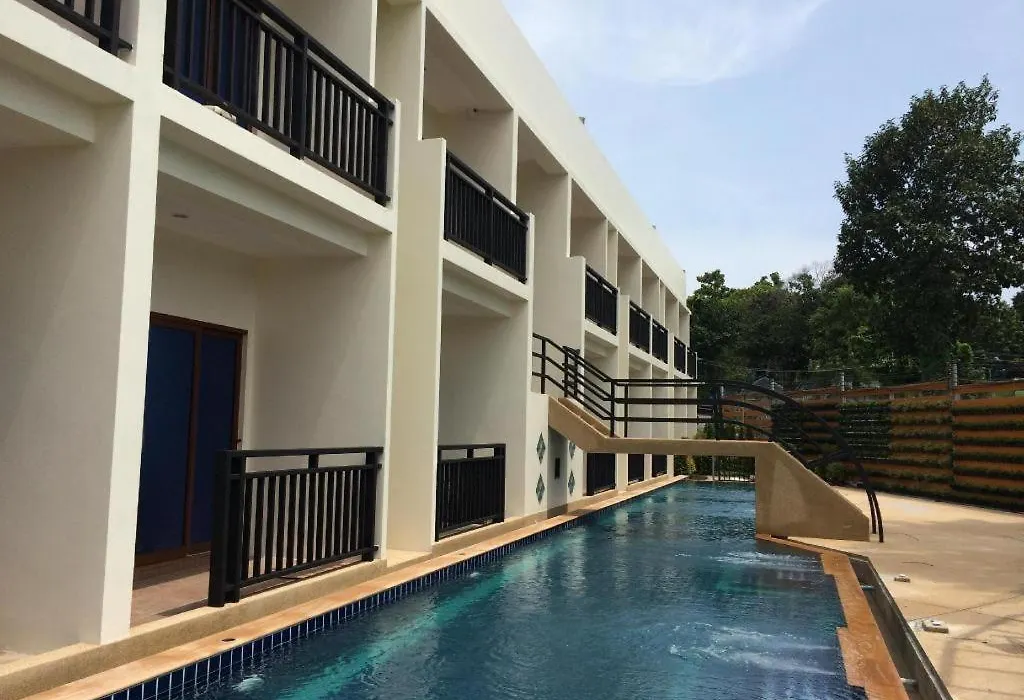 The Green Hotel-1