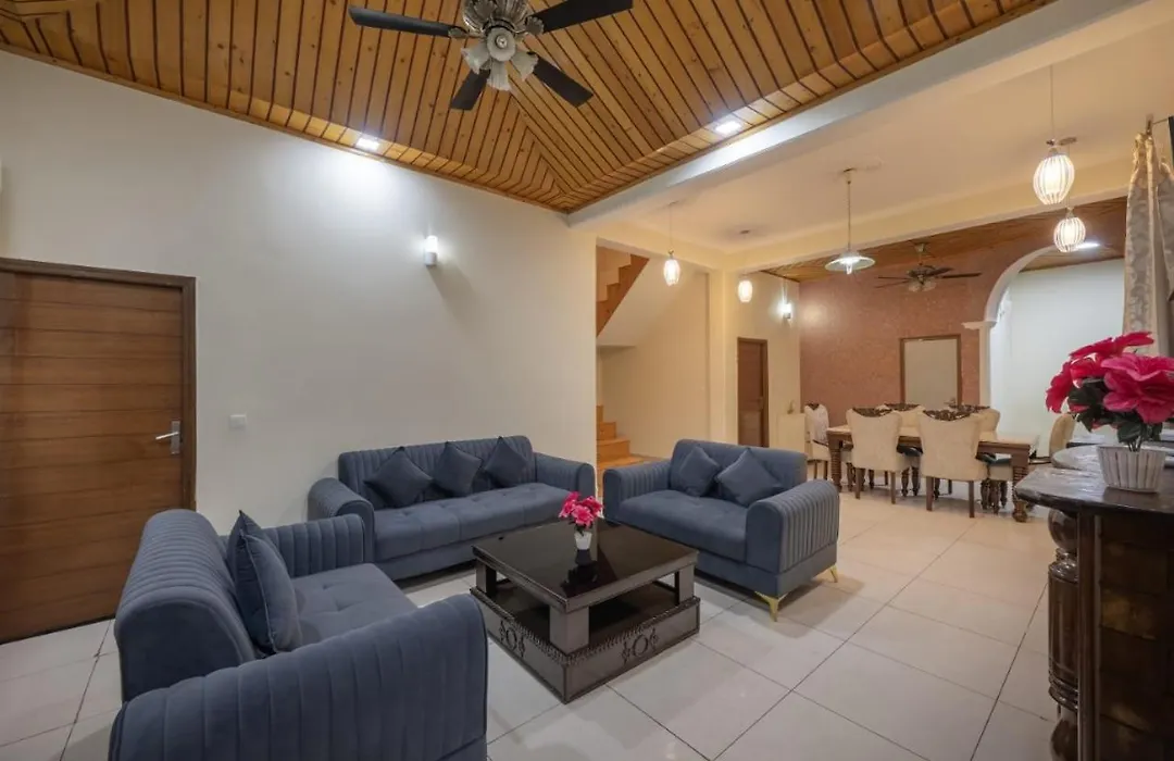 The Moon House L Plunge Pool L Open Air Lawn L Spacious Car Parking L Pet Friendly & 4 Bedroom Villa L Managed By Exoticstays Group-1