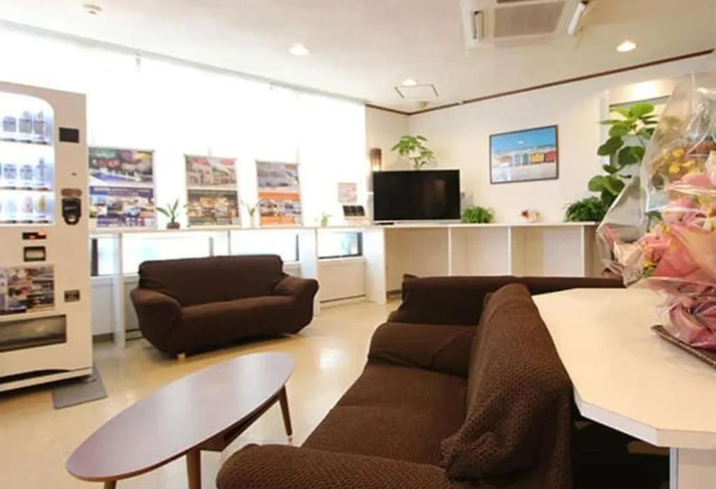 Hotel Livemax Budget Okinawa Tomariko-1