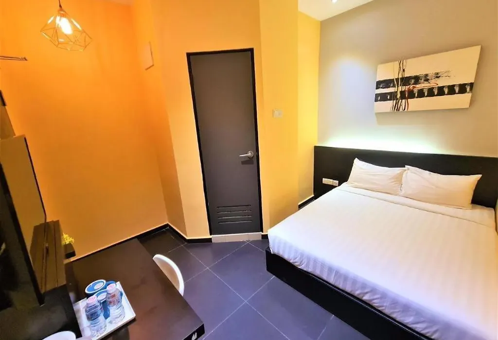 Ink Hotel-1