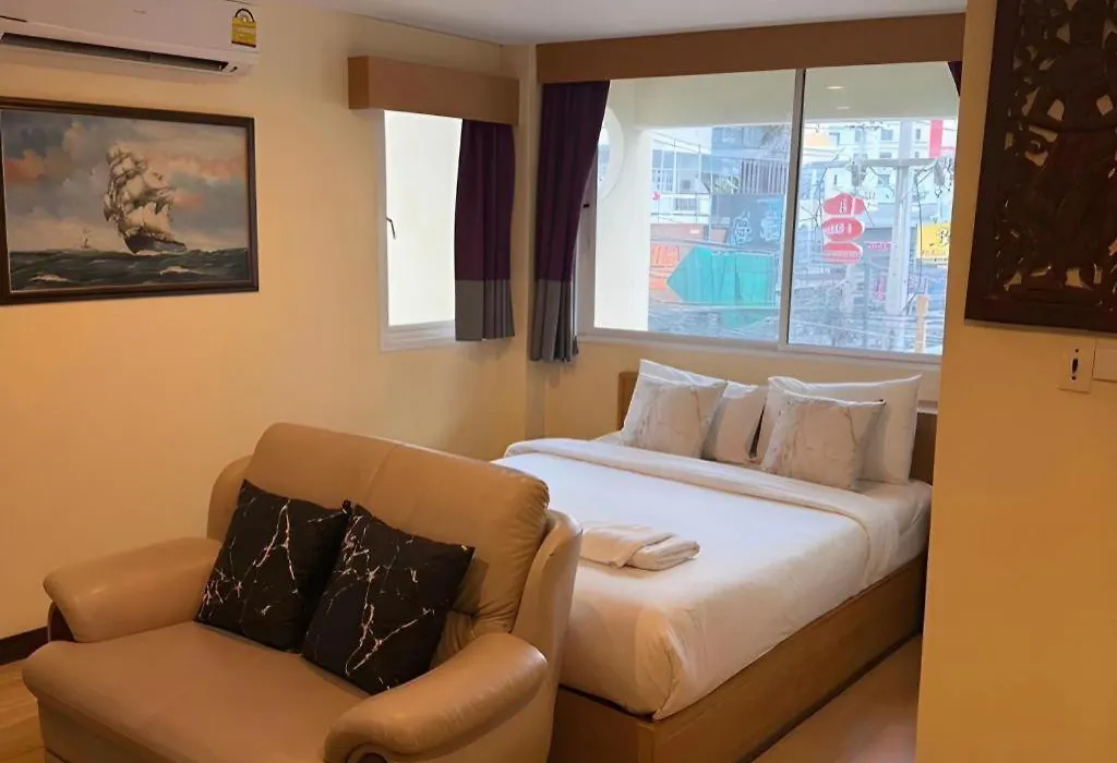 A7 Hotel Pattaya-1
