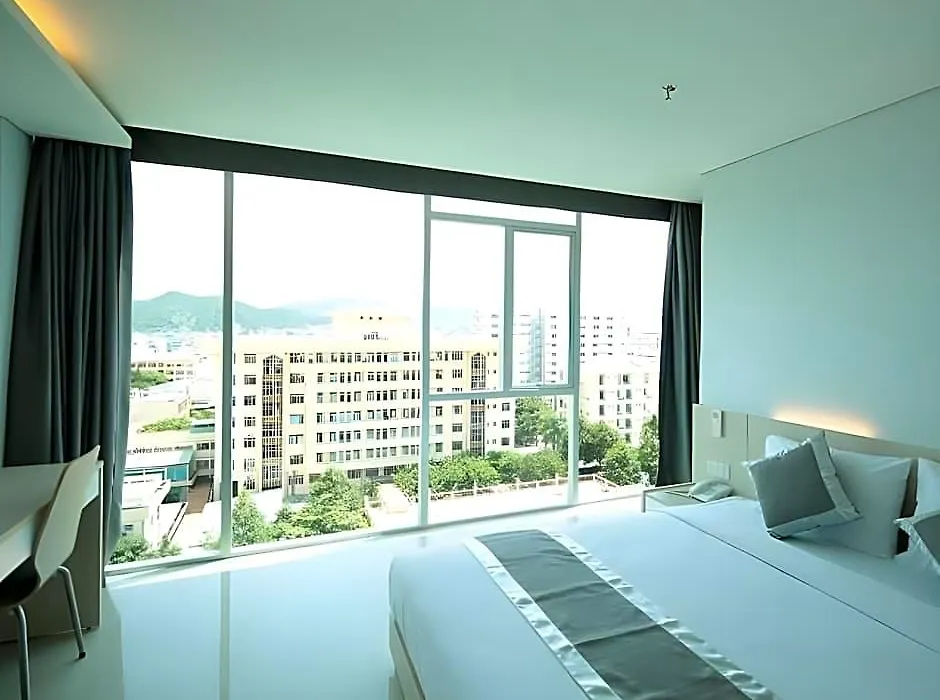 Tristar Hotel-1