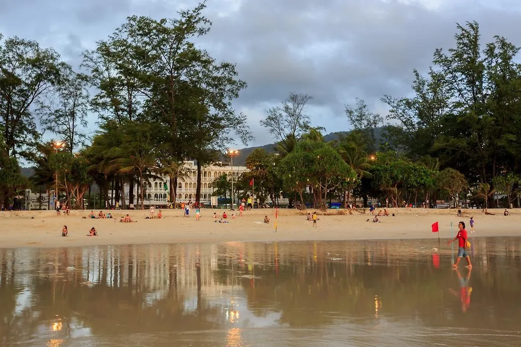 Patong Marina Hotel By Lofty-1