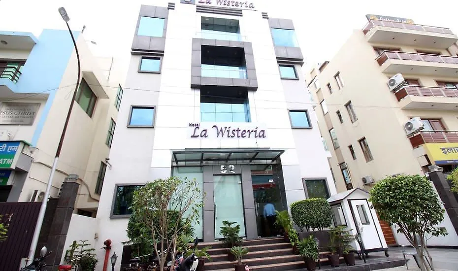 La Wisteria-1