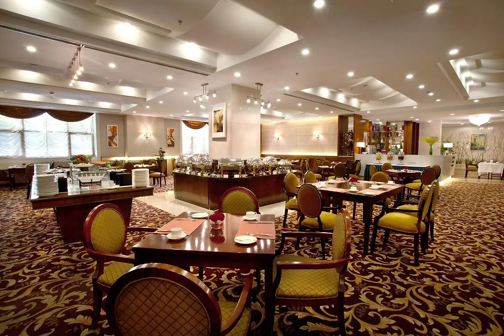 Golden River-View Hotel Shanghai-1