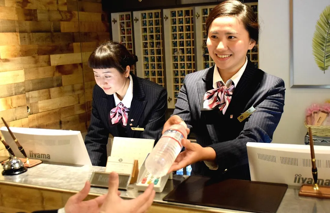 Capsule Hotel Astil Dotonbori-1