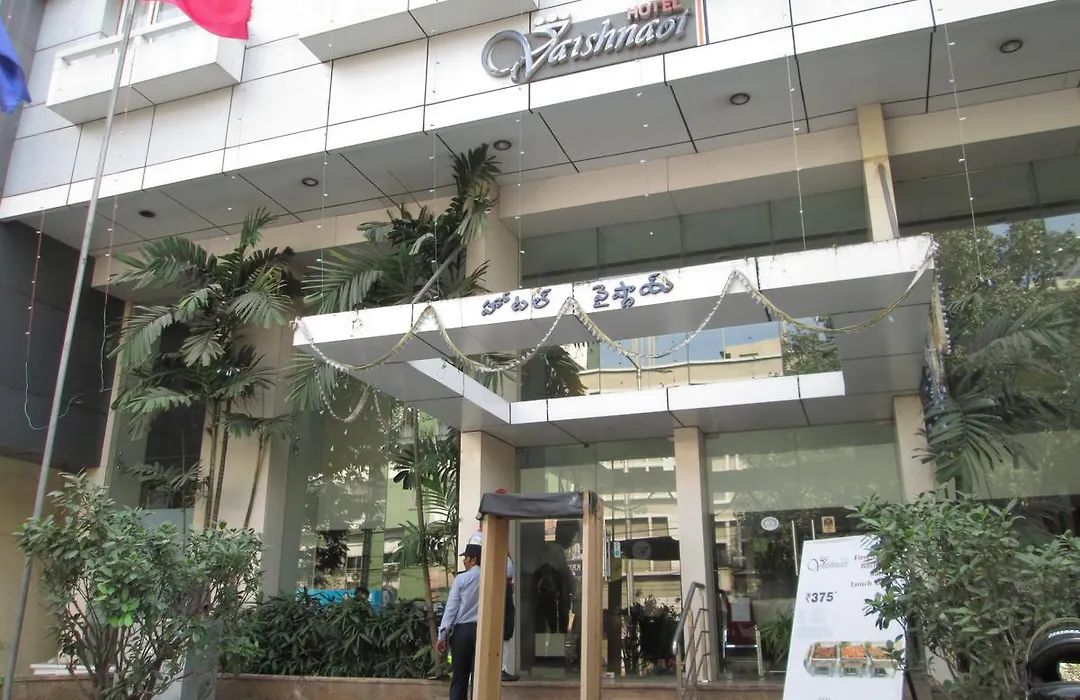 Hotel Vaishnaoi-1