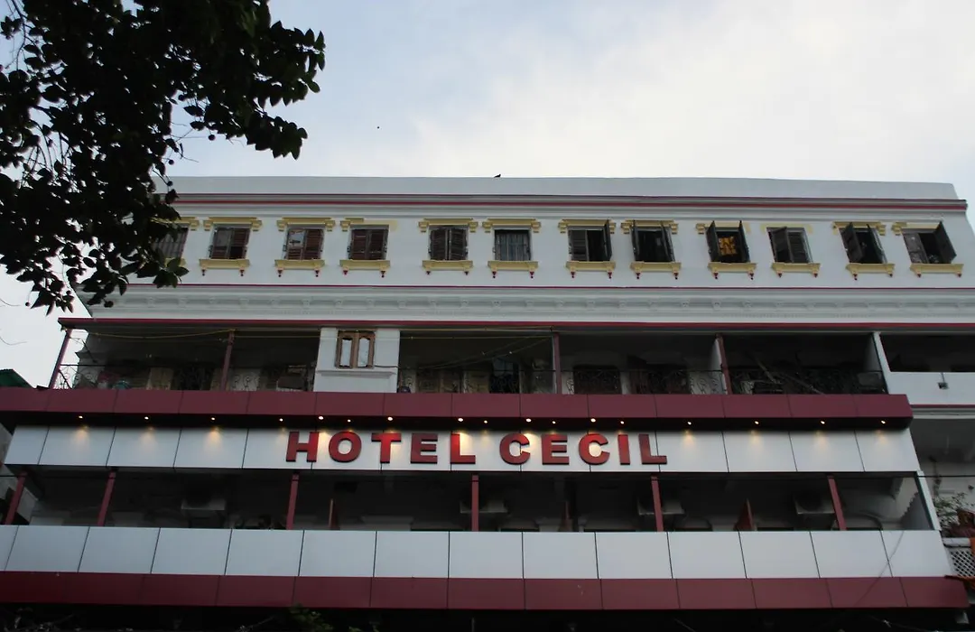 Hotel Cecil-1