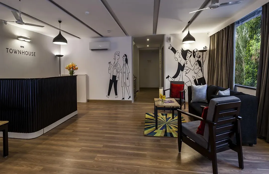 Oyo Townhouse 5 Jubilee Hills-1