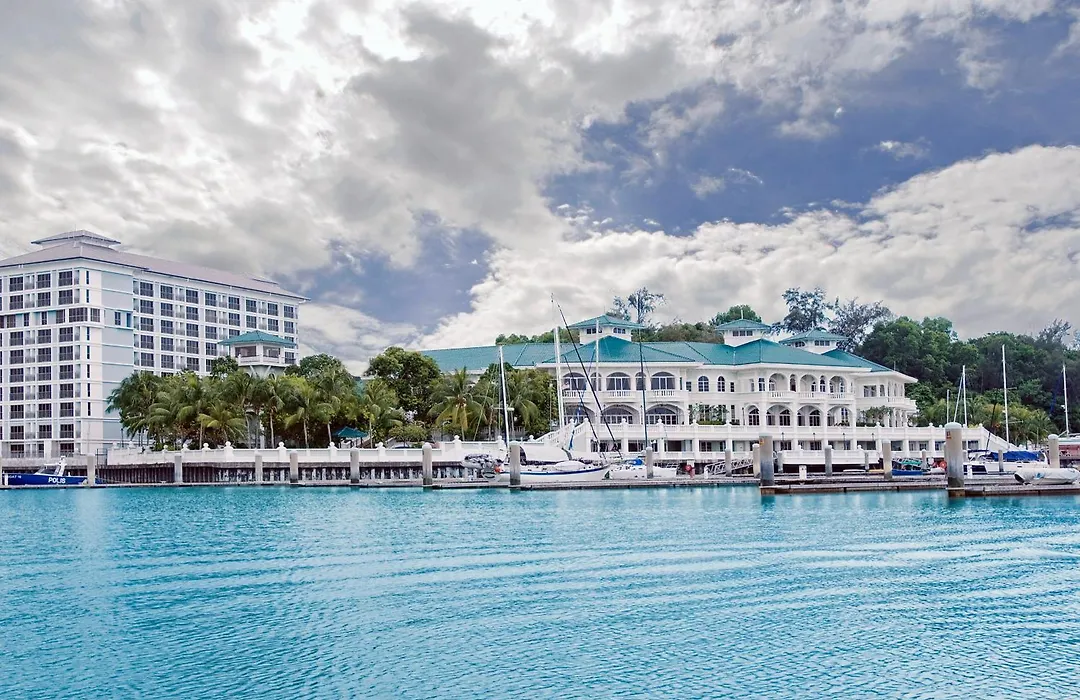 Avillion Admiral Cove-1