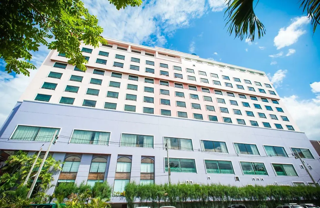 The Park Hotel, Chiang Mai-1