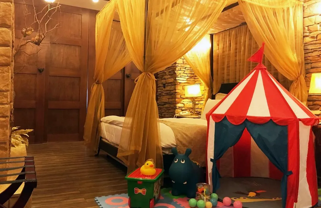 Sato Castle Motel-1