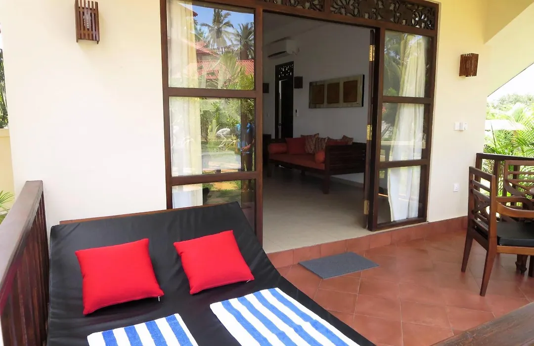 Lanka Beach Boutique Bungalows & Grand Villa-1