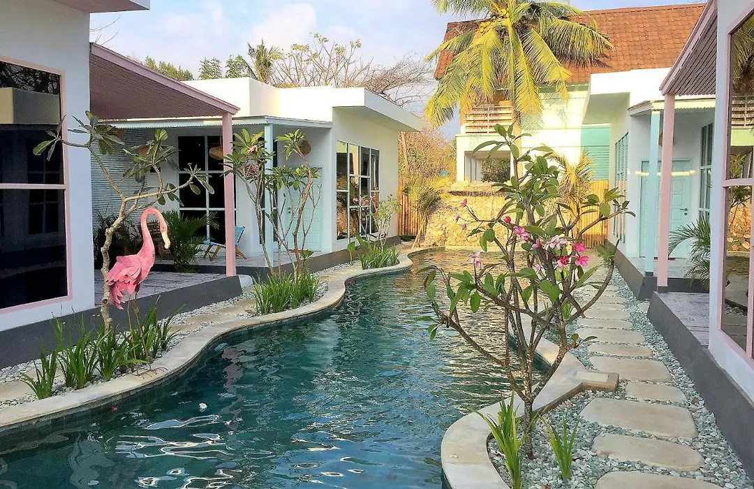 Flamingo-1