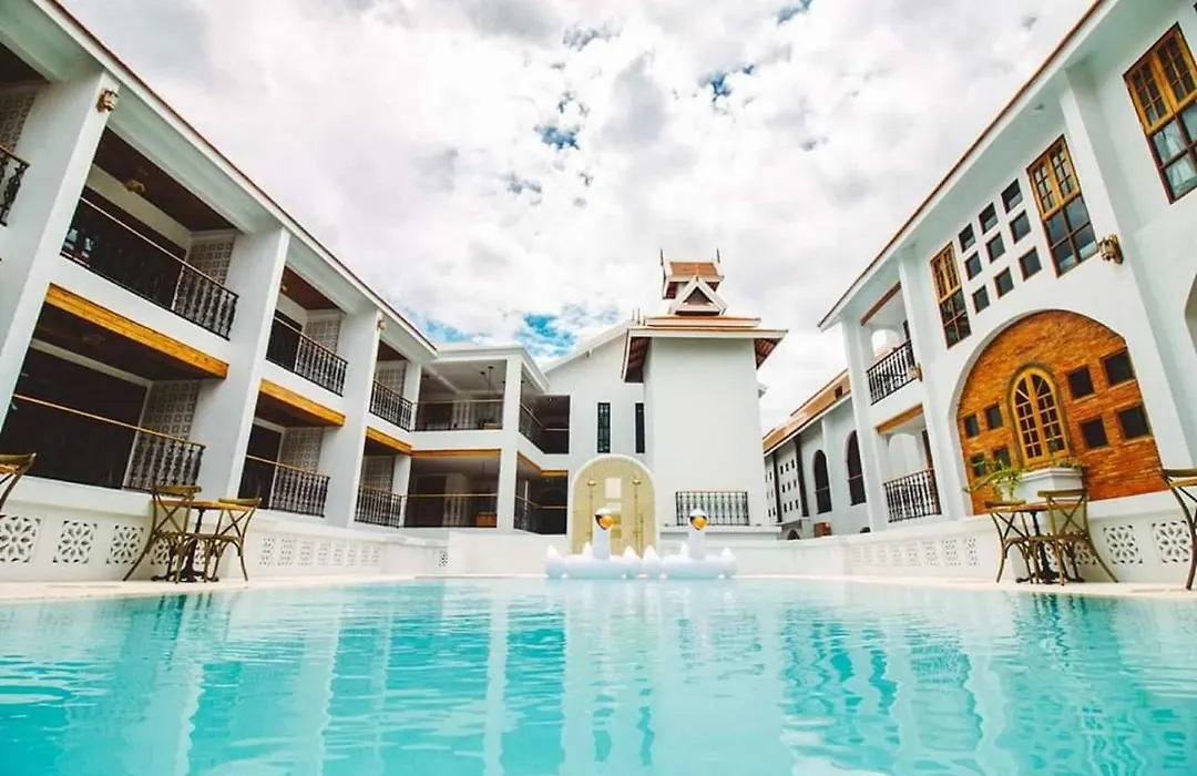 Lanna Oriental Hotel-1