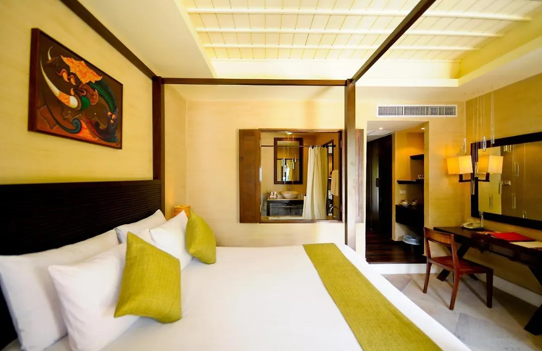 Iyara Beach Hotel And Plaza-1