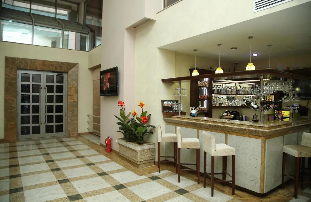 Old Cafe Boutique Hotel-1