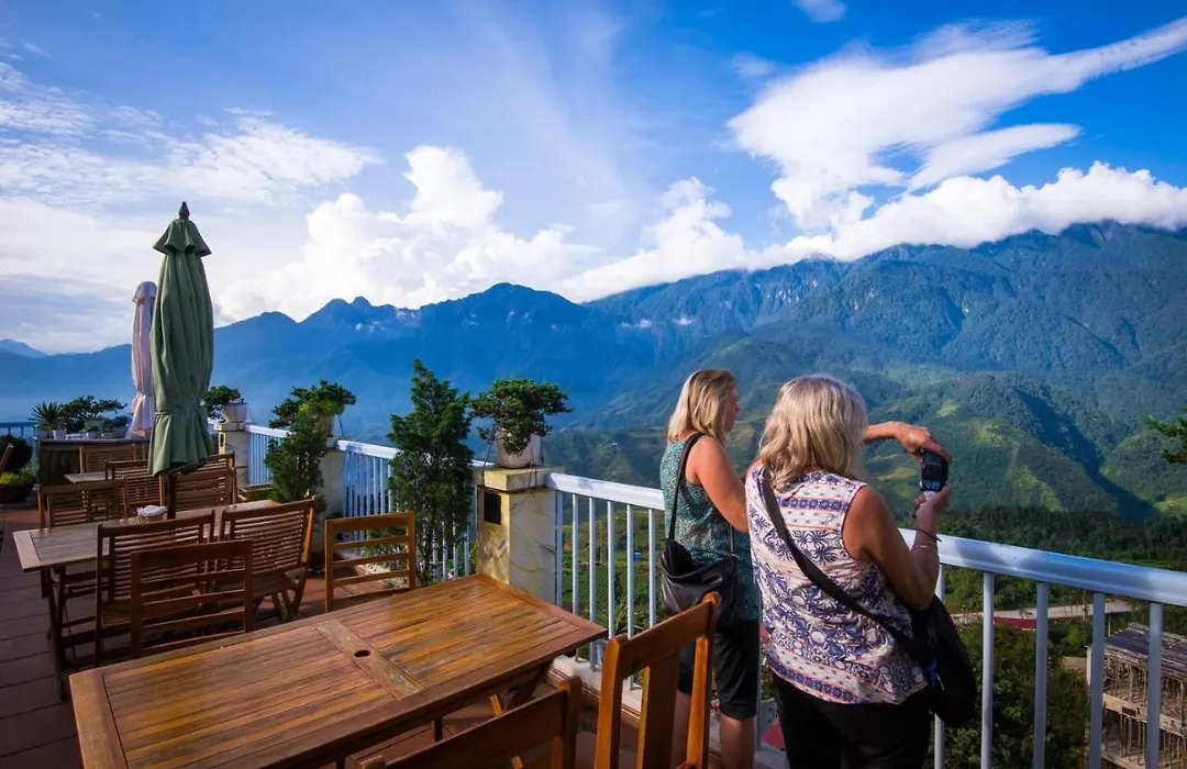 Sunny Mountain Hotel-1