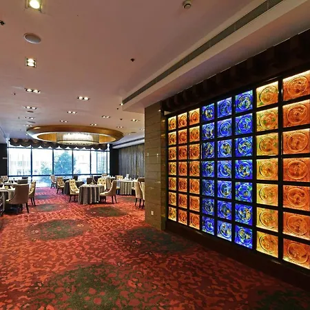 Hotel Equatorial Shanghai-2