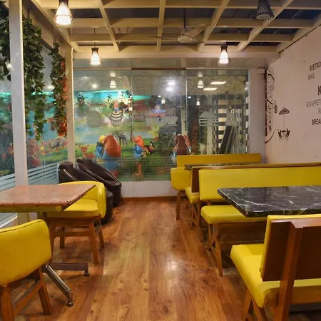 Hotel Amr Evvergreen-3