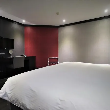 J-Hotel-3