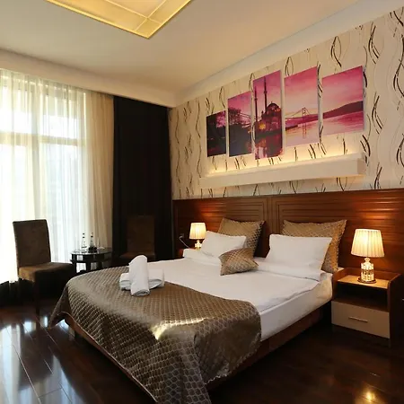 Old Cafe Boutique Hotel-3