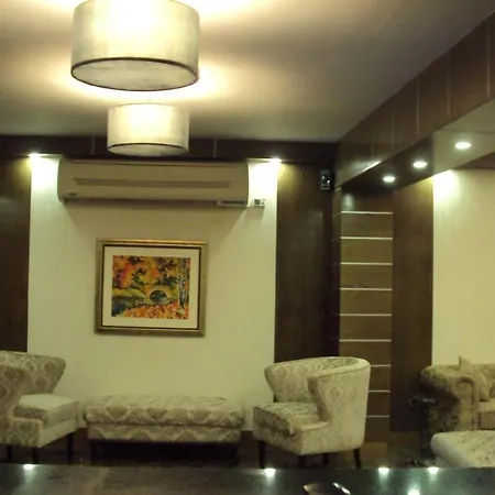 Hotel Sarawan-3