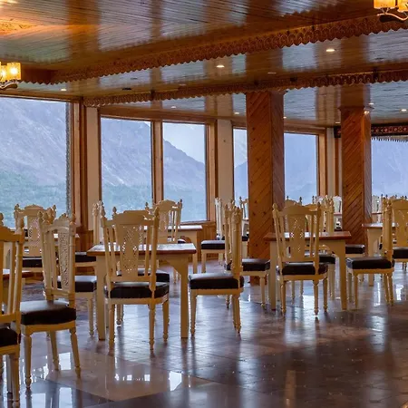Roomy Daastaan Hotel, Karimabad Hunza-3