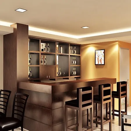 Encore Inn-2