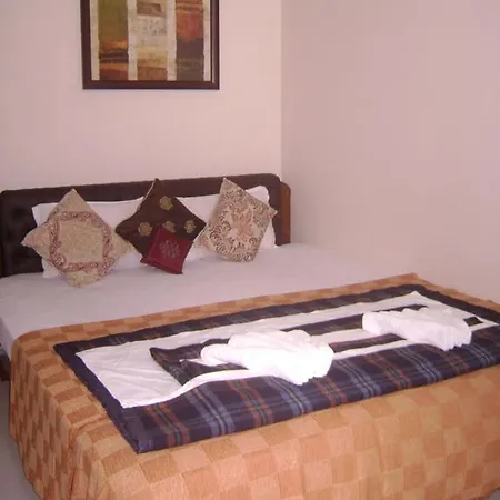 Innra Guest House-3