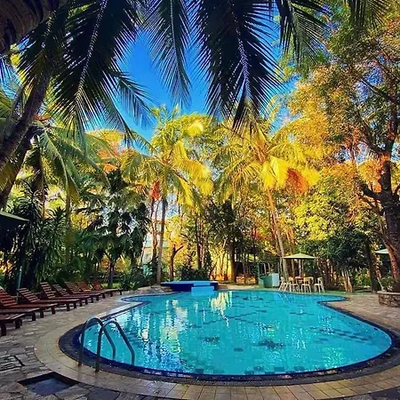 Hotel Eden Garden-3