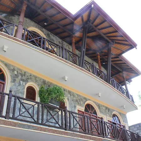 Warahena Beach Hotel-3