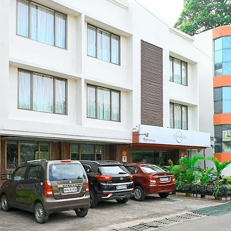 Citrus Hotel Lonavala-3