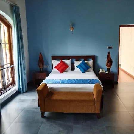 Ellen'S Place-2