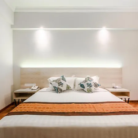 Crystal Crown Hotel Johor Bahru-2
