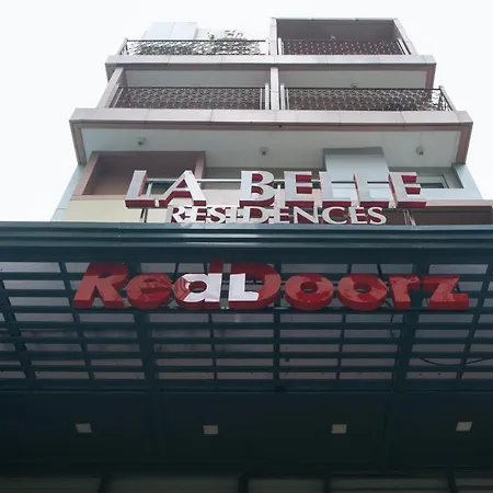 Reddoorz Plus At La Belle Residences Makati City-3