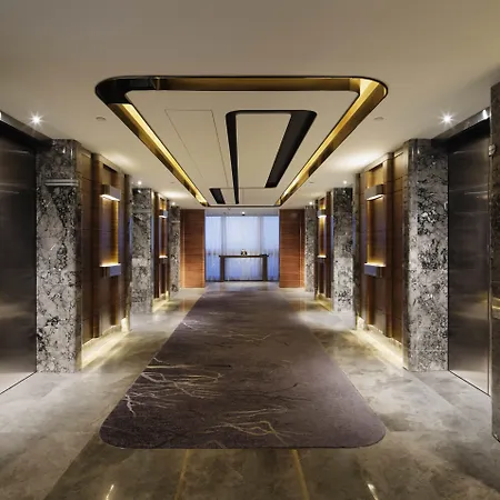 Royal Plaza Hotel-2