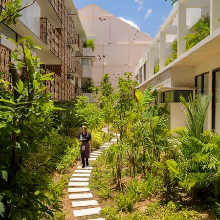 The Aviary Hotel-2