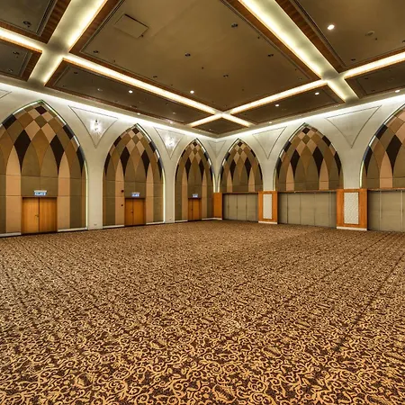Raia Hotel Kota Kinabalu-2