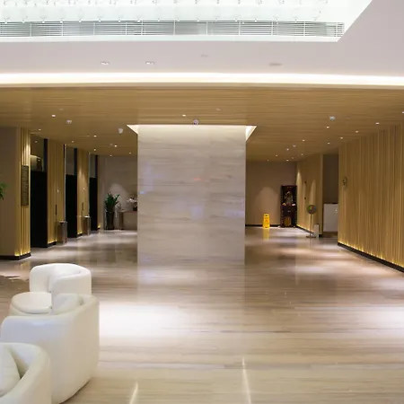Holiday Inn Zhongshan Downtown, An Ihg Hotel-3