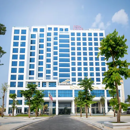 Royal Lotus Hotel Danang-3