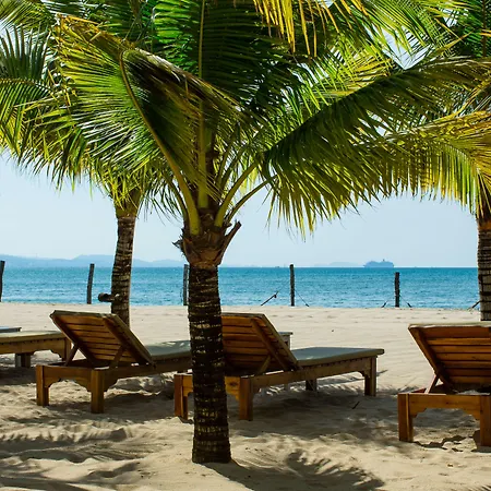 Chez Carole Beach Resort-3