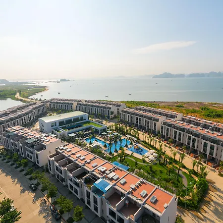 Royal Lotus Ha Long Resort & Villas-3