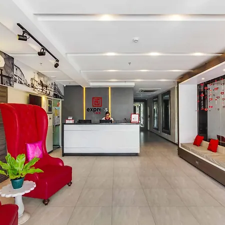 Reddoorz Plus @ Jones Avenue Cebu-2