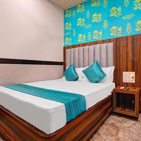 Hotel Tip Top Residency-2