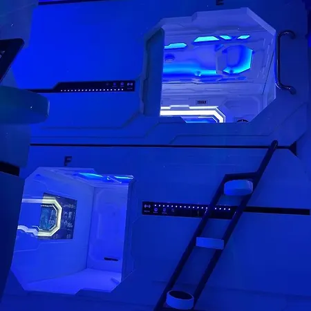 Bmax Spacepods Sleep In Space - 4Mins From Mactan Airport-3