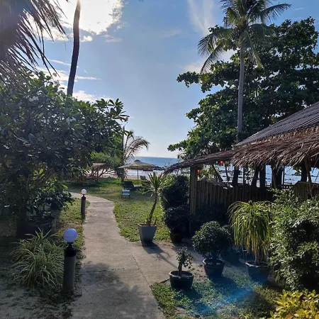 Lazy Days Bungalows-3