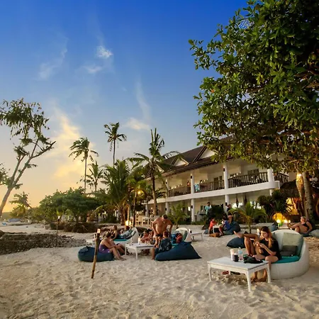 Ocean Vida Beach And Dive Resort-3